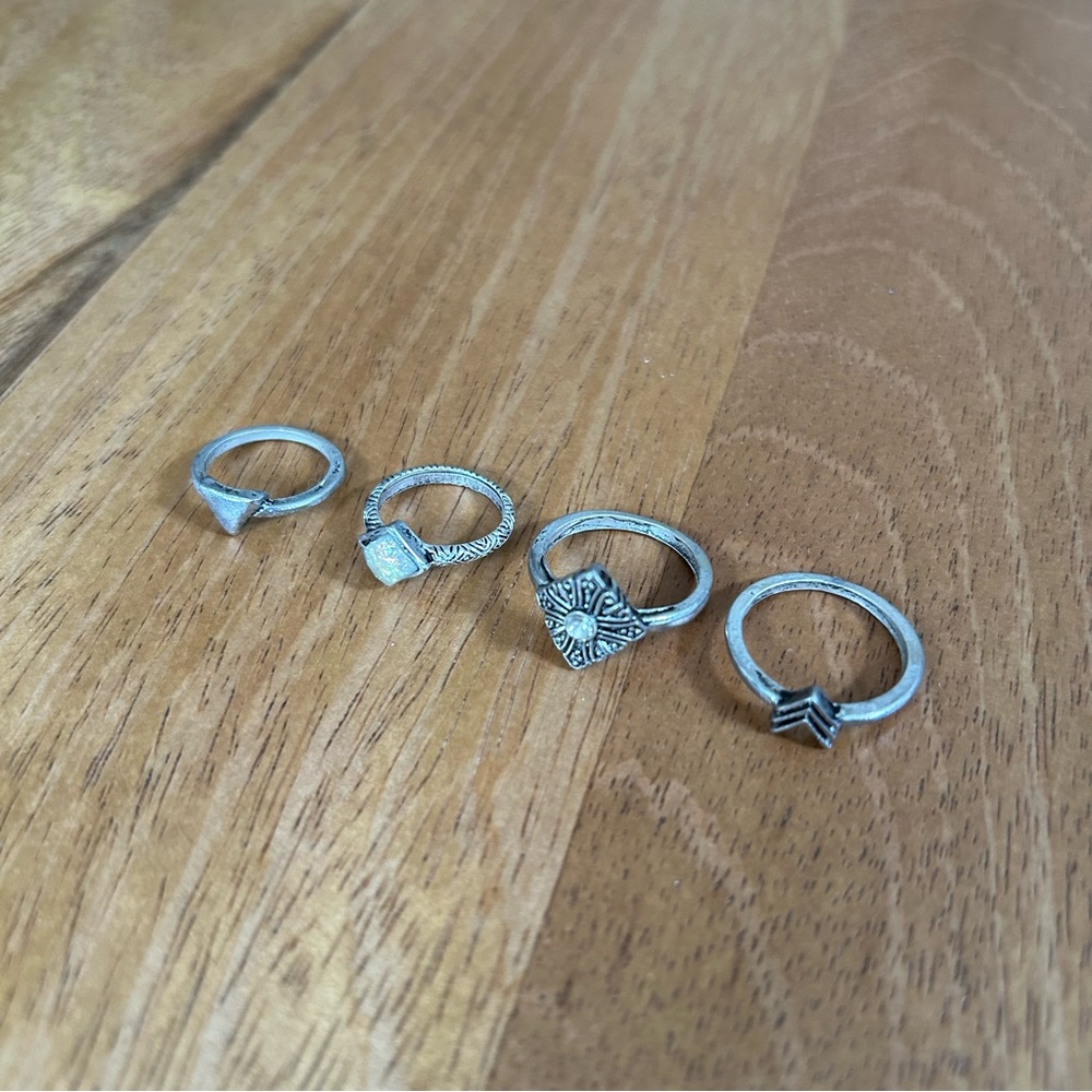 Set Of 4 Stackable Silver Rings
